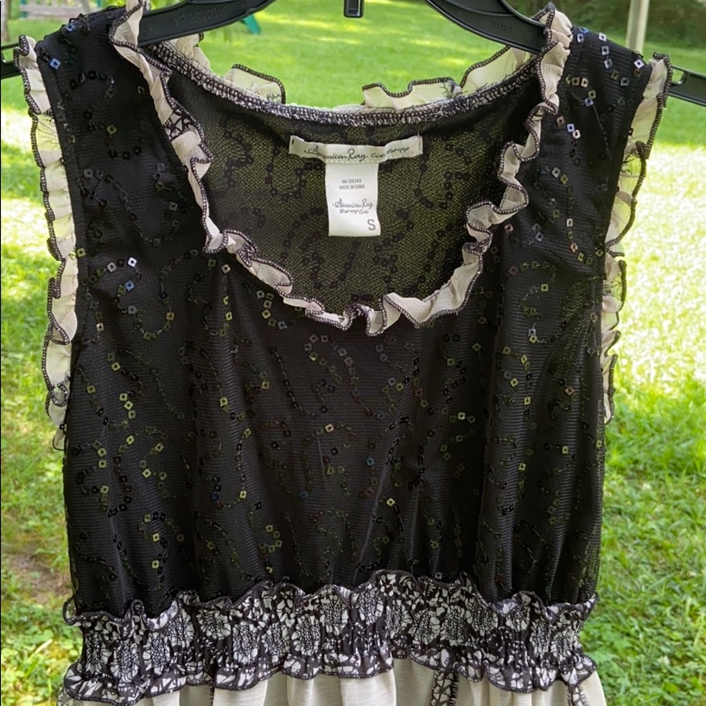 Black and Cream Sequined Dress - Picture 2 of 3